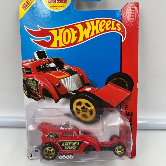 2014 Hot Wheels #167 HW Race-Track Aces ALTERED EGO Red/Black w/Gold MOC - Picture 1 of 3
